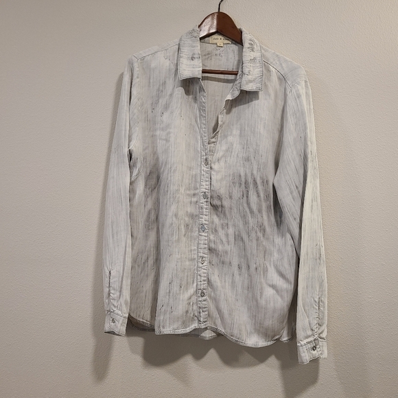 Anthro Cloth & Stone Gray Acid Wash Button Front Shirt - Picture 1 of 5